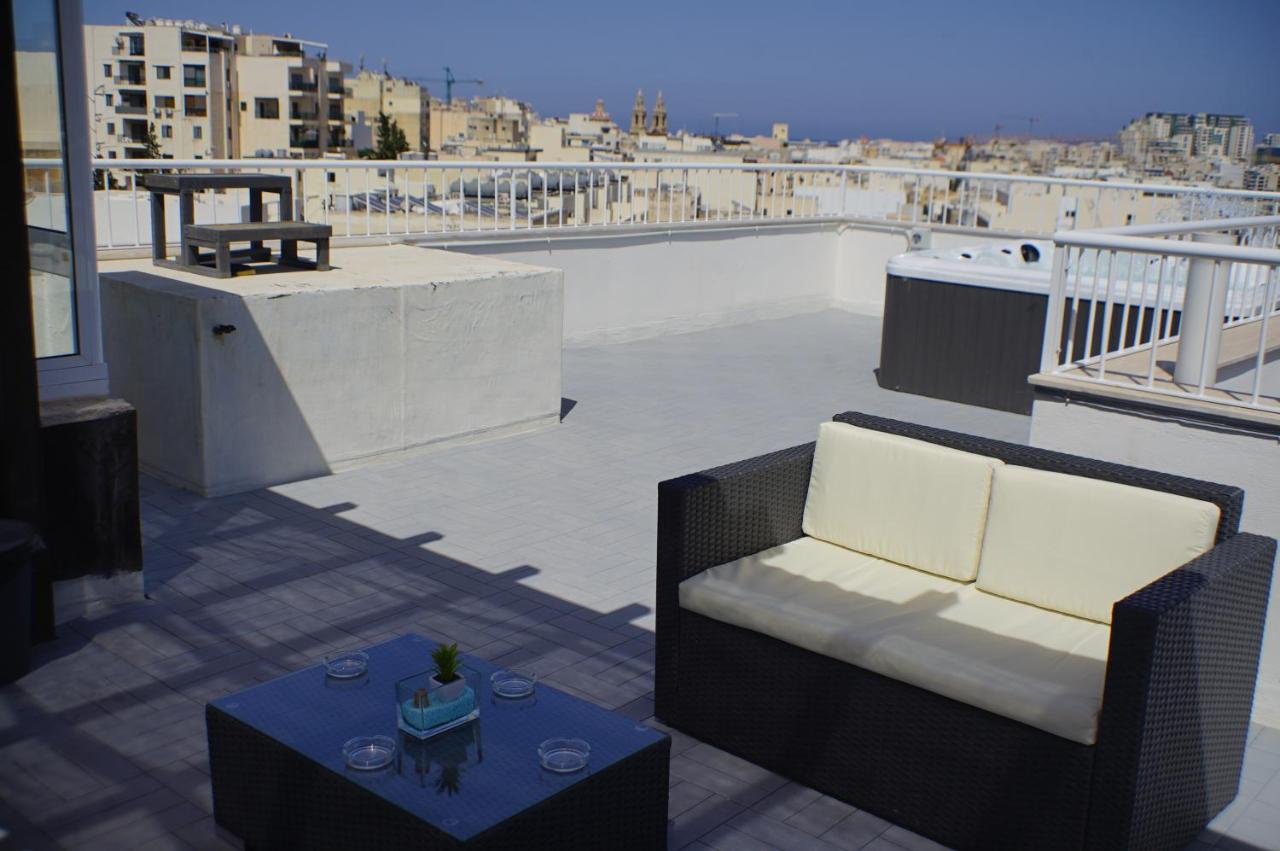 Wonderful Apartments With Shared Jacuzzi And Panorama Rooftop Gzira Extérieur photo