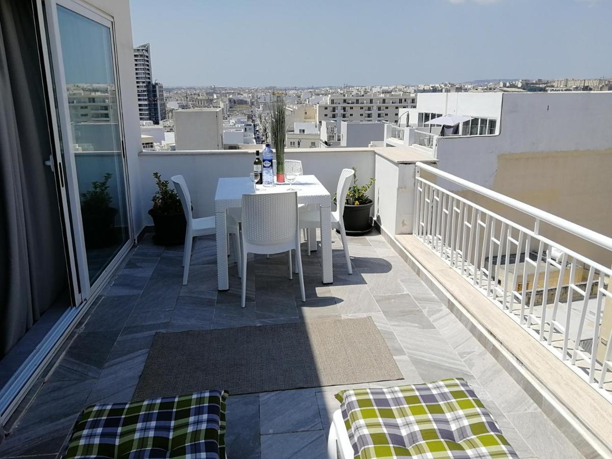 Wonderful Apartments With Shared Jacuzzi And Panorama Rooftop Gzira Extérieur photo