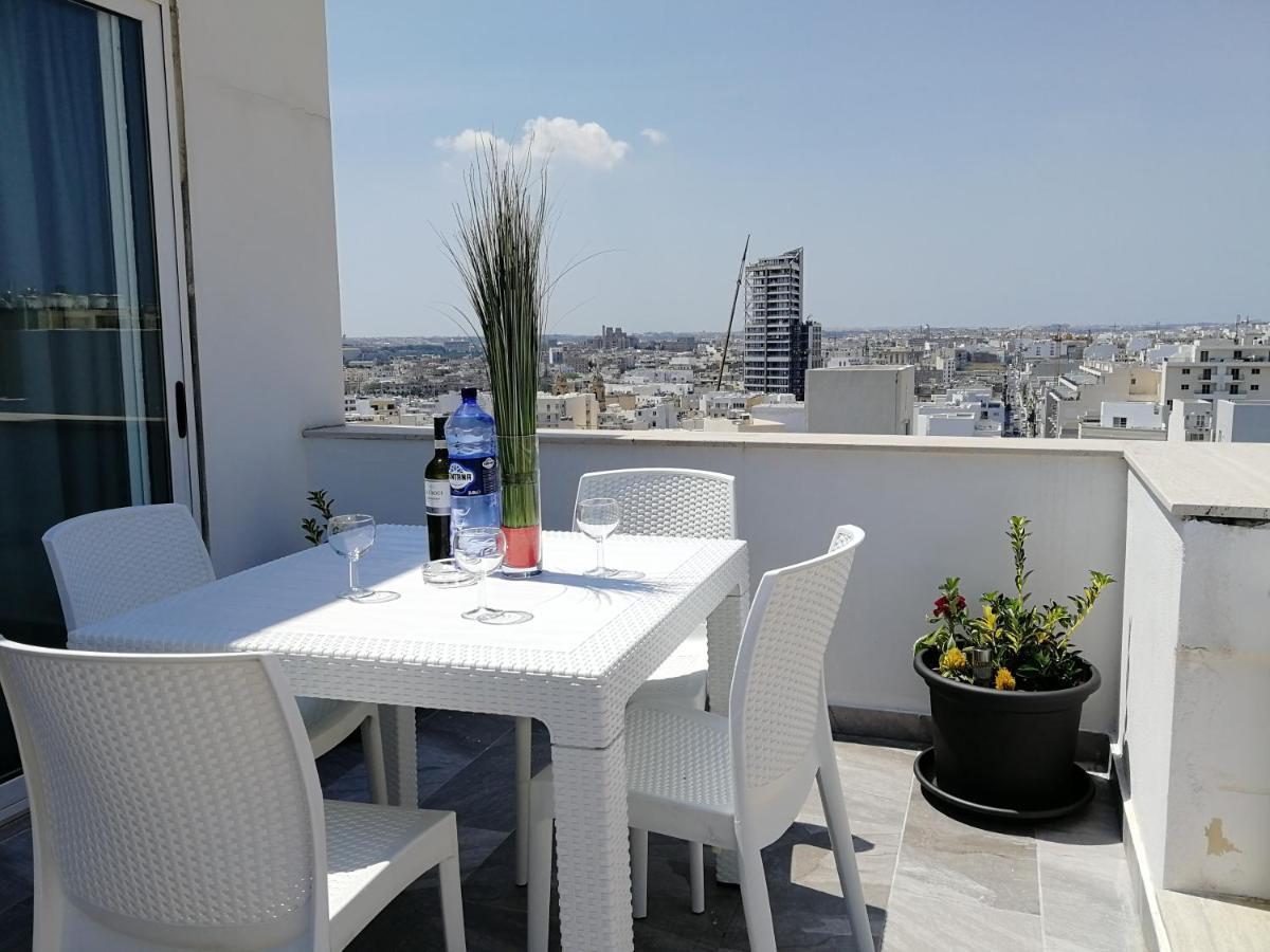 Wonderful Apartments With Shared Jacuzzi And Panorama Rooftop Gzira Extérieur photo