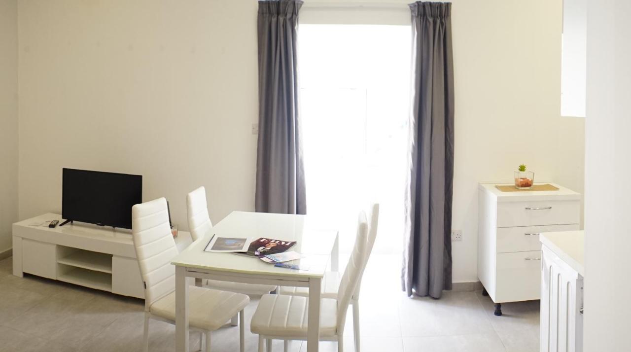 Wonderful Apartments With Shared Jacuzzi And Panorama Rooftop Gzira Extérieur photo