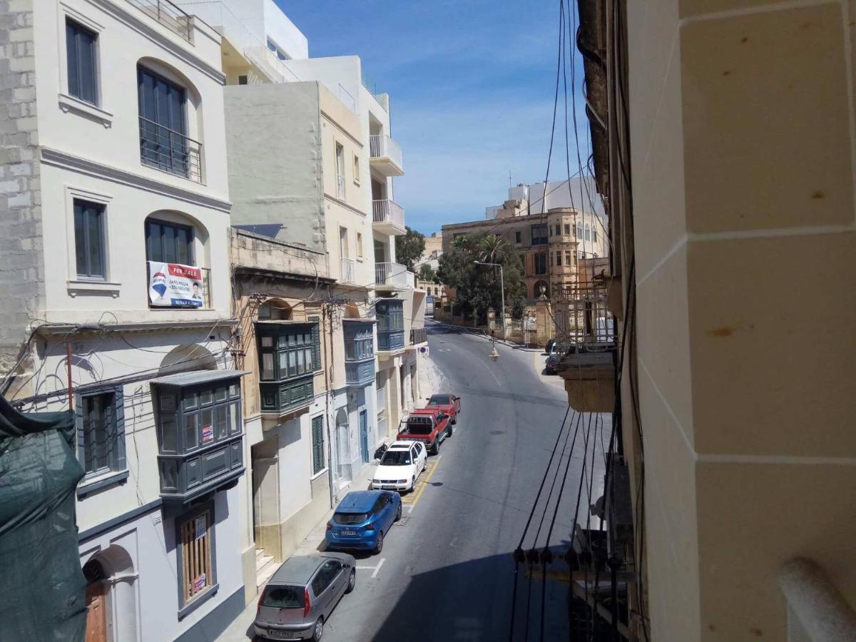 Wonderful Apartments With Shared Jacuzzi And Panorama Rooftop Gzira Extérieur photo