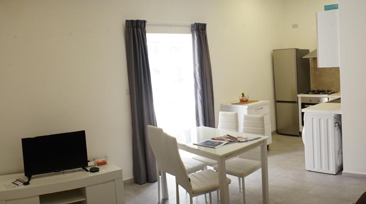 Wonderful Apartments With Shared Jacuzzi And Panorama Rooftop Gzira Extérieur photo