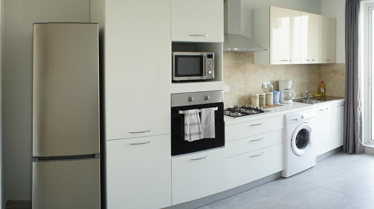 Wonderful Apartments With Shared Jacuzzi And Panorama Rooftop Gzira Extérieur photo