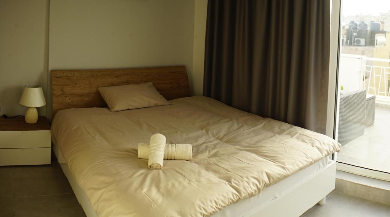 Wonderful Apartments With Shared Jacuzzi And Panorama Rooftop Gzira Extérieur photo